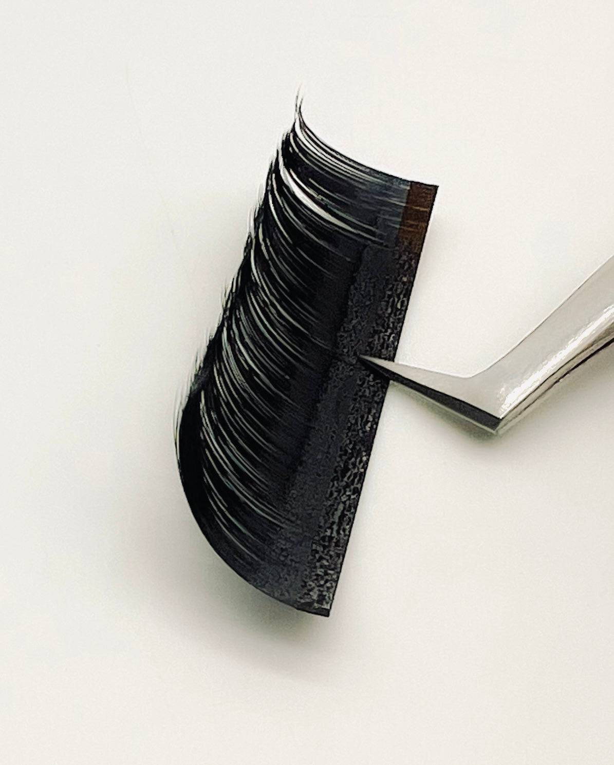 VIP Faux Mink Lash Extension 12 Lines C Curl Mix 0.05 mm MIX & XL MIX